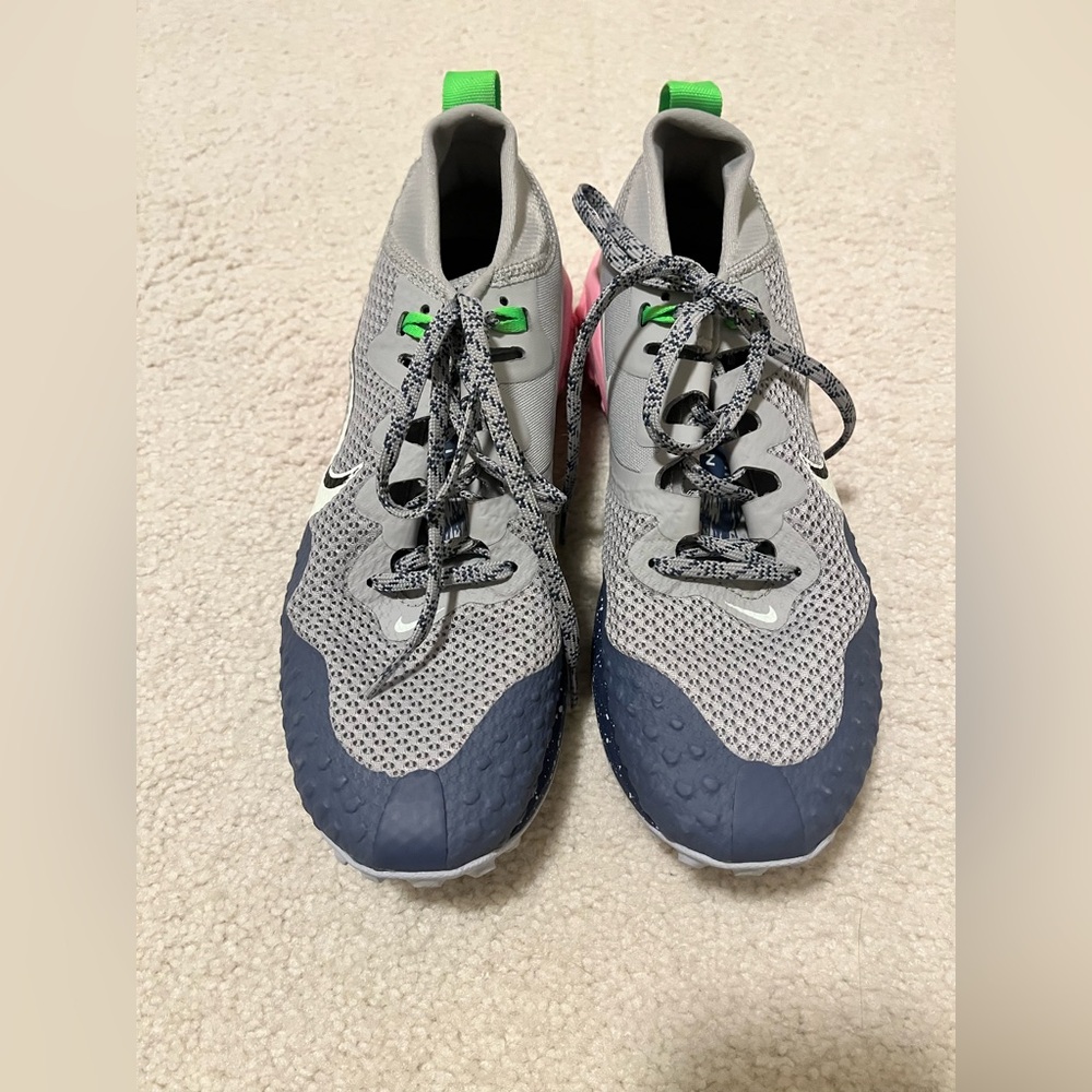 Women's Nike trainers